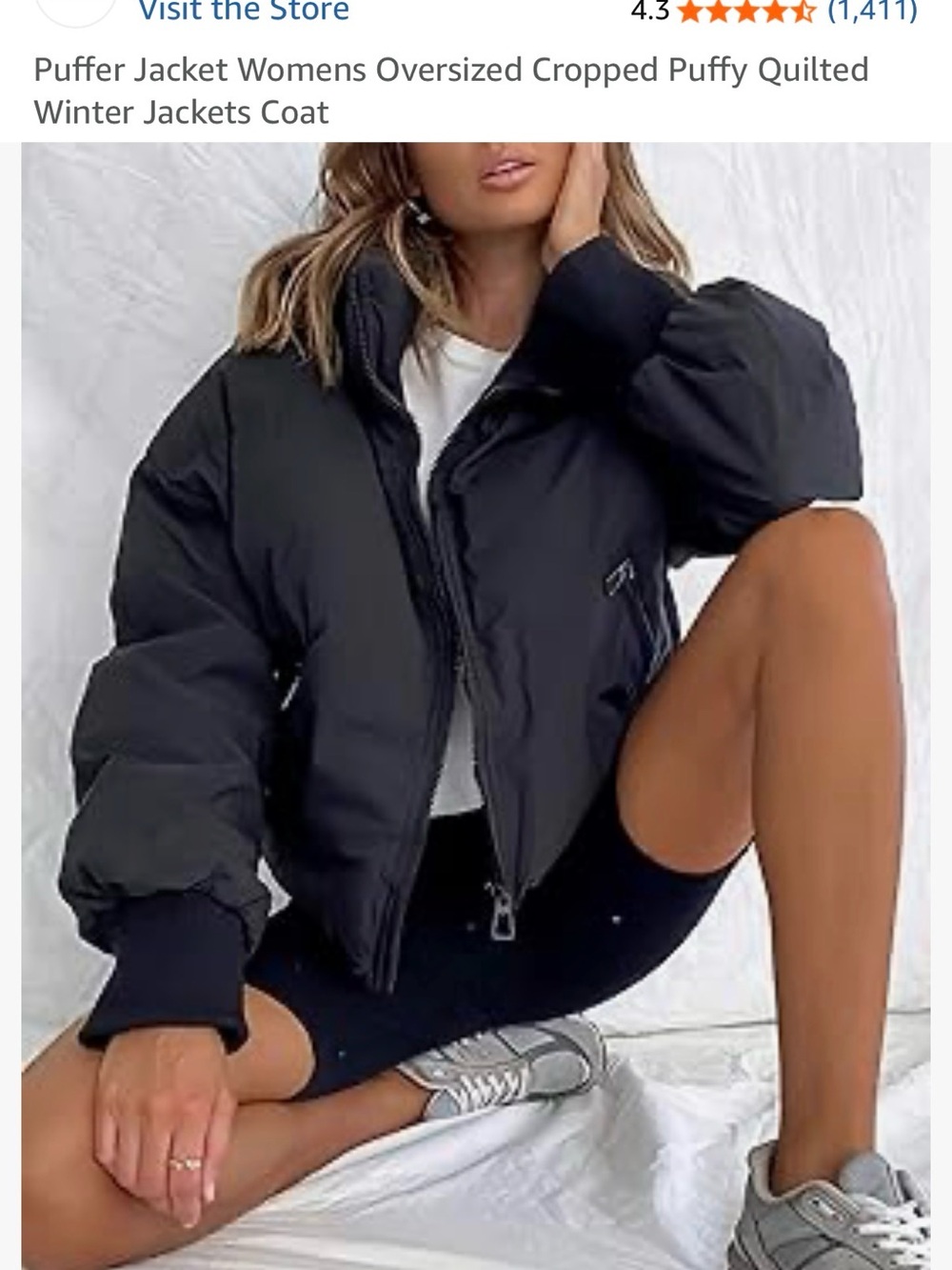 Cropped Oversized Puffer Jacket in Black